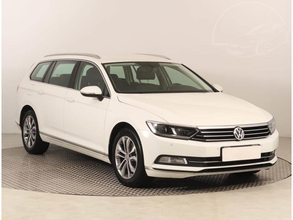 Volkswagen Passat 2.0 TDI, Highline, R,2.maj