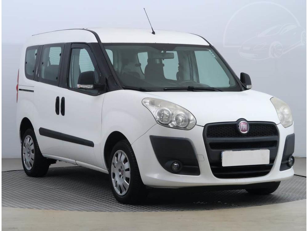 Fiat Dobló 1.4 i, 7Míst, Klima, ČR