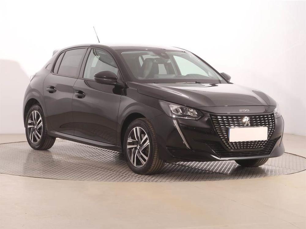 Peugeot 208 1.2 PureTech, Allure, Automat