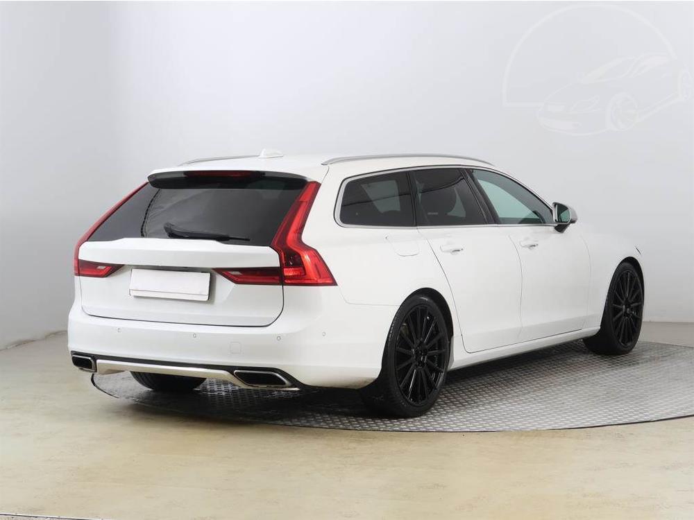 Volvo V90 D5 AWD, NOV CENA, 4X4