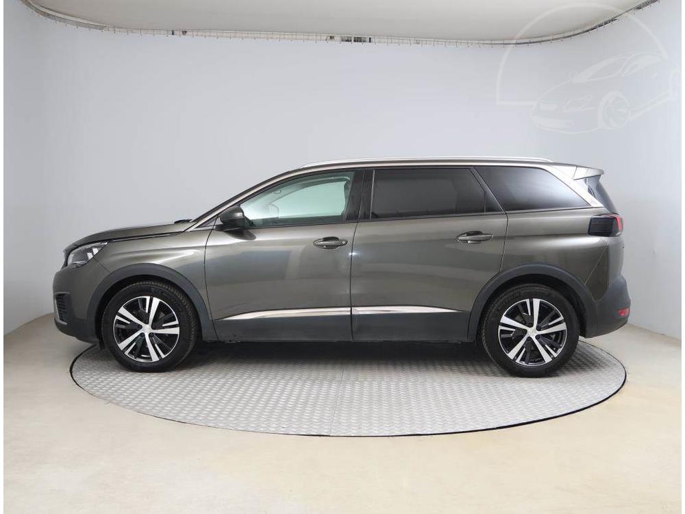 Peugeot 5008 PureTech 130, Allure