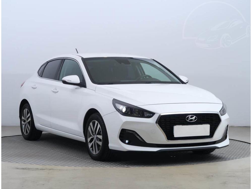 Prodm Hyundai i30 1.4 T-GDI, Trikolor, R,1.maj