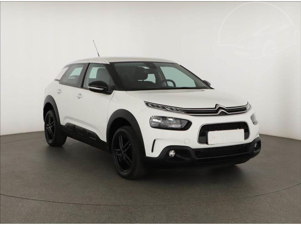 Citroën C4 Cactus 1.2 PureTech, ČR,1.maj