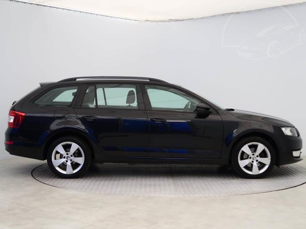 koda Octavia 1.4 TSI, Serv.kniha