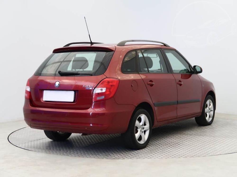 koda Fabia 1.6 16V, Elegance, Serv.kniha