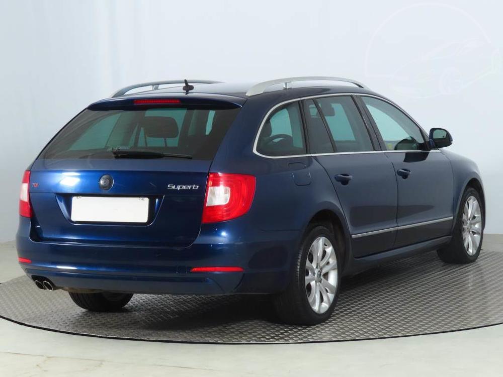 koda Superb 2.0 TDI, Elegance, Automat