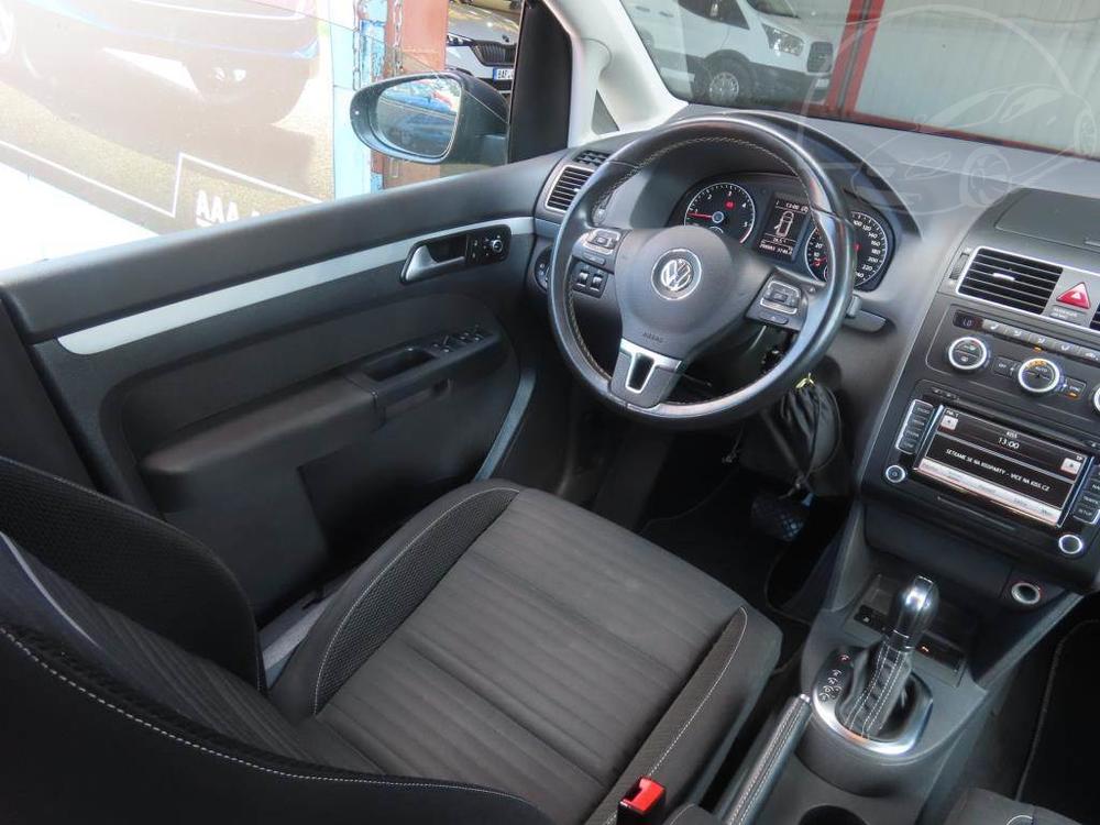 Volkswagen Touran 1.6 TDI, NOV CENA, Automat