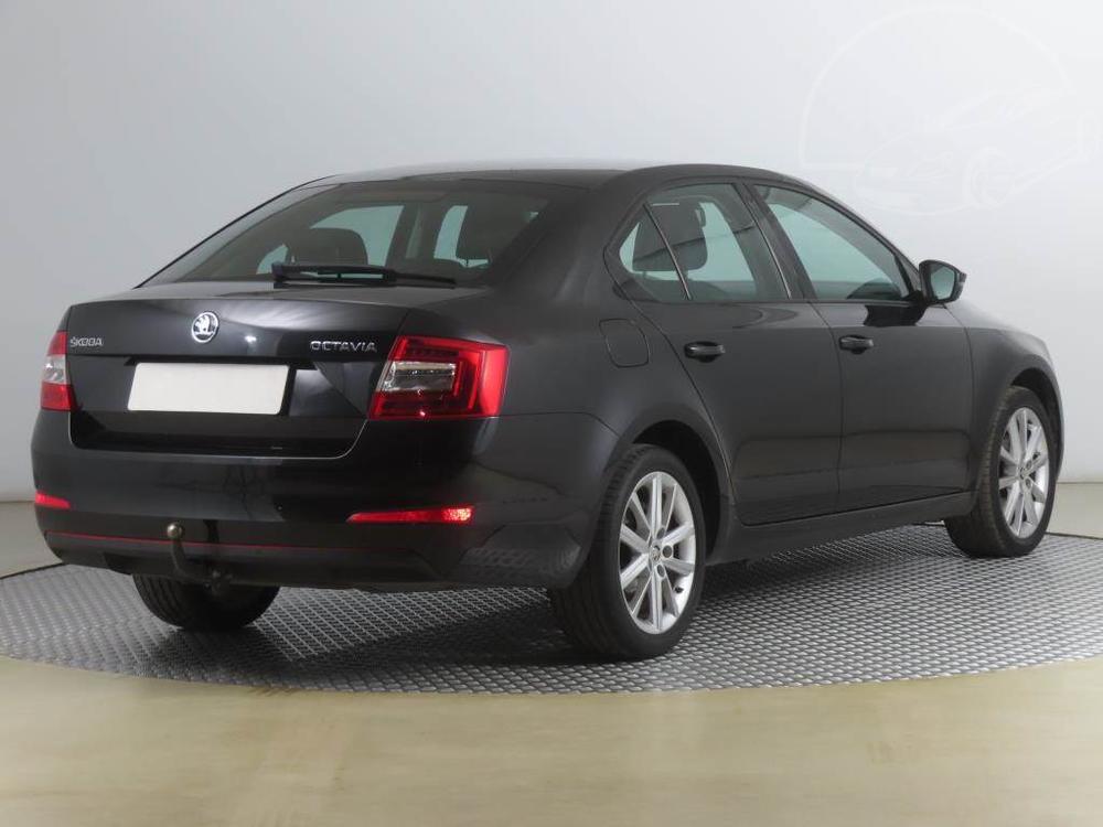 koda Octavia 1.6 TDI, Automatick klima