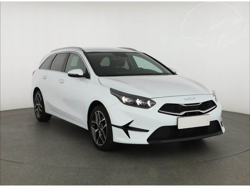 Kia Cee´d 1.5 T-GDI, Top, ČR,1.maj