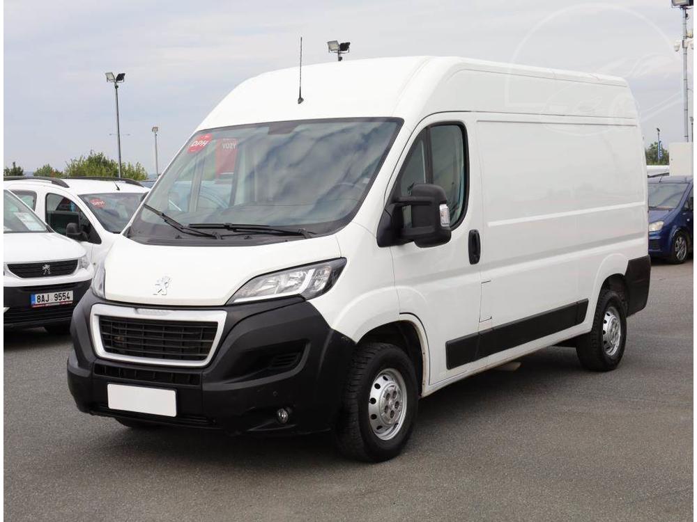 Peugeot Boxer 2.2 BlueHDi, 333, L2H2