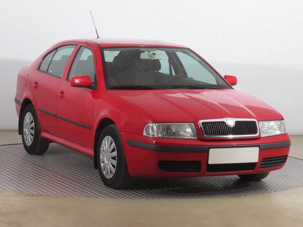 Škoda Octavia 1.6, ČR,1.maj, Serv.kniha