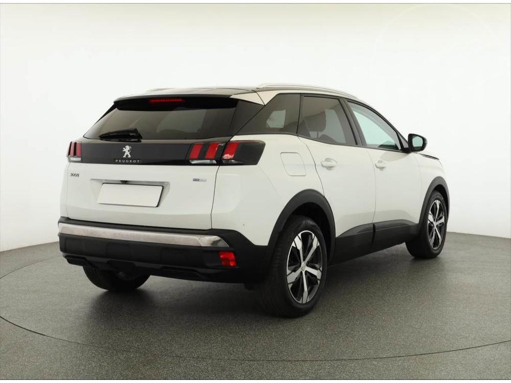 Peugeot 3008 1.2 PureTech, Automat, R