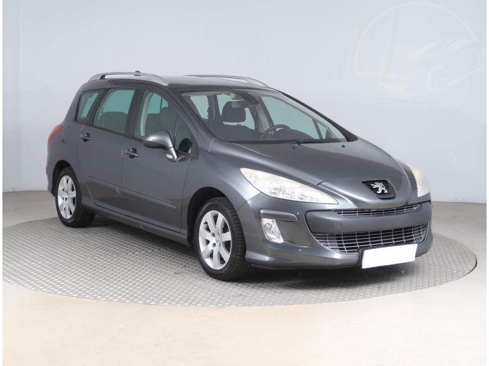 Peugeot 308 1.6 VTi, Parkovací asistent