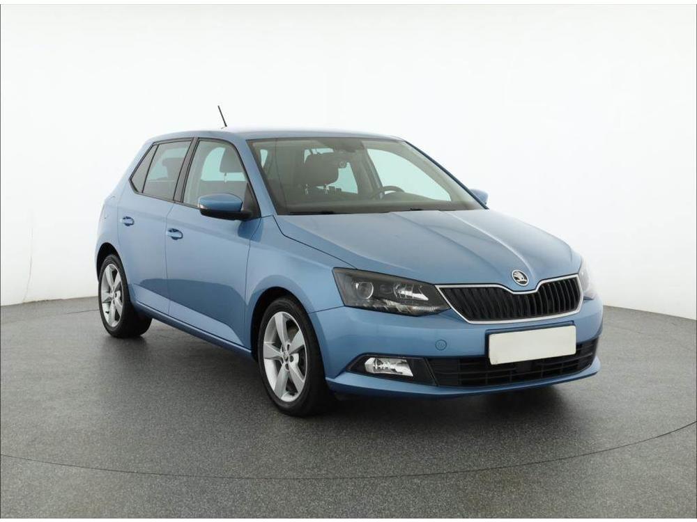 Škoda Fabia 1.2 TSI, ČR,2.maj, Serv.kniha