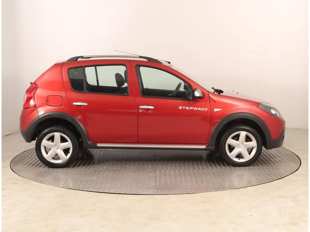 Dacia Sandero 1.6 MPI, R,1.maj, Klima