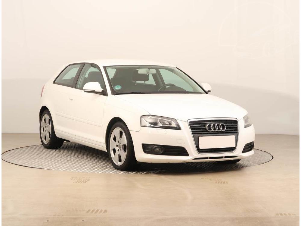 Audi A3 1.4 TFSI, Serv.kniha, Xenony