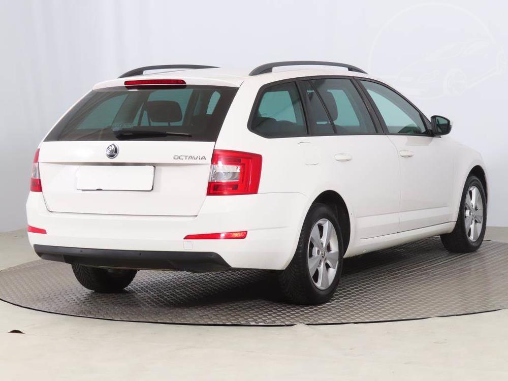 koda Octavia 1.6 TDI, Automatick klima