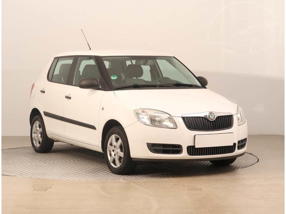 Škoda Fabia 1.2, Serv.kniha, oblíbený vůz