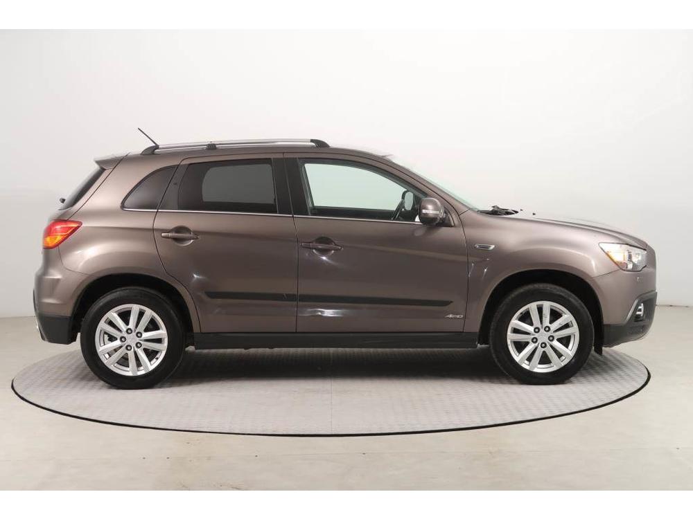 Mitsubishi ASX 1.8 DI-D MIVEC, 4X4, Xenony