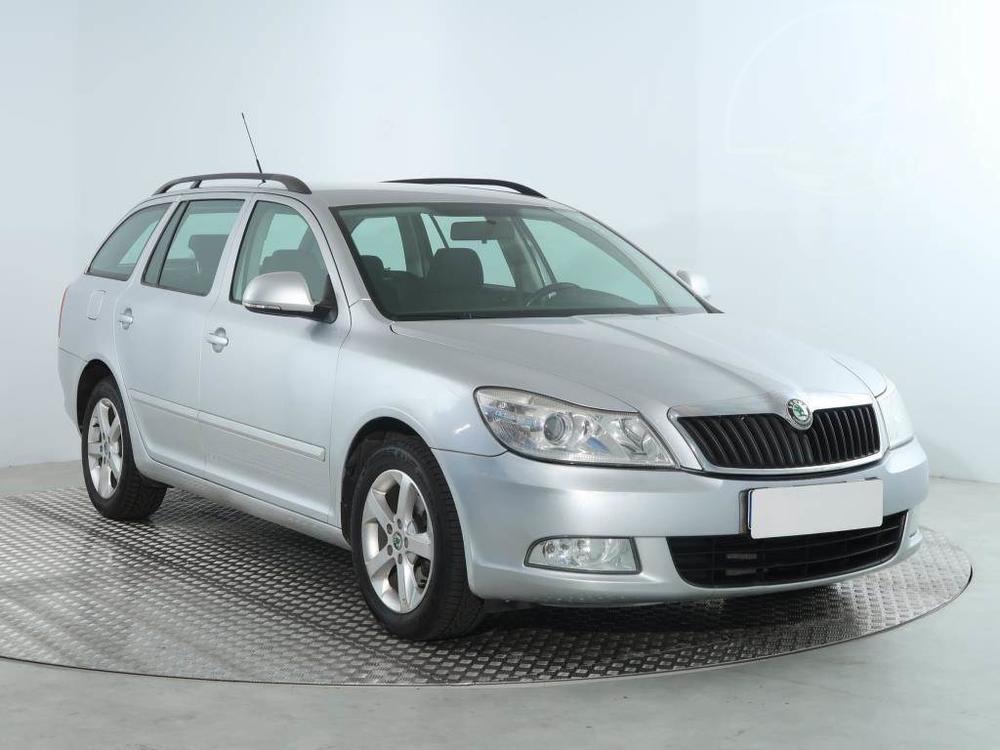 Prodm koda Octavia 2.0 TDI, Serv.kniha