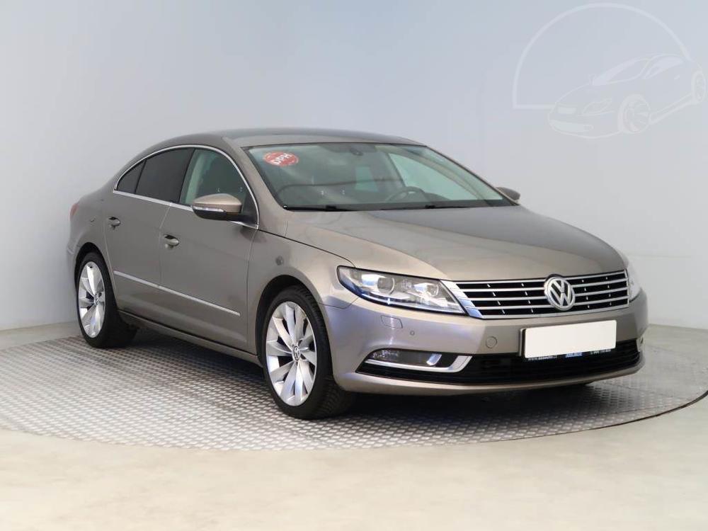 Volkswagen Passat 2.0 TDI, Automat, Kůže