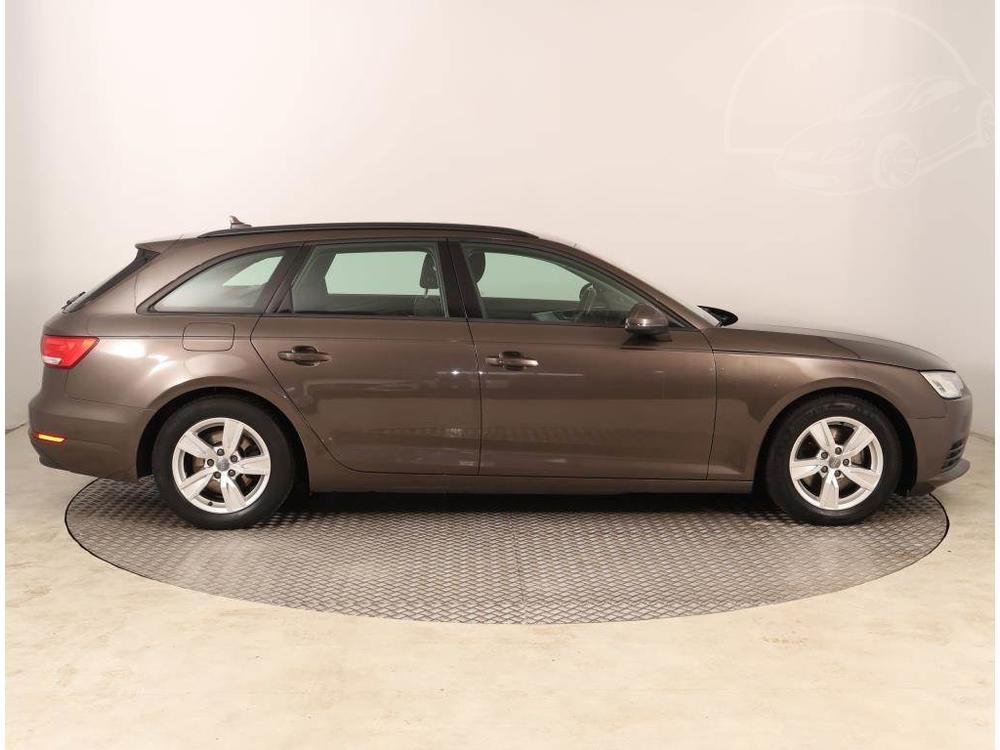 Audi A4 2.0 TDI, Automat, Serv.kniha