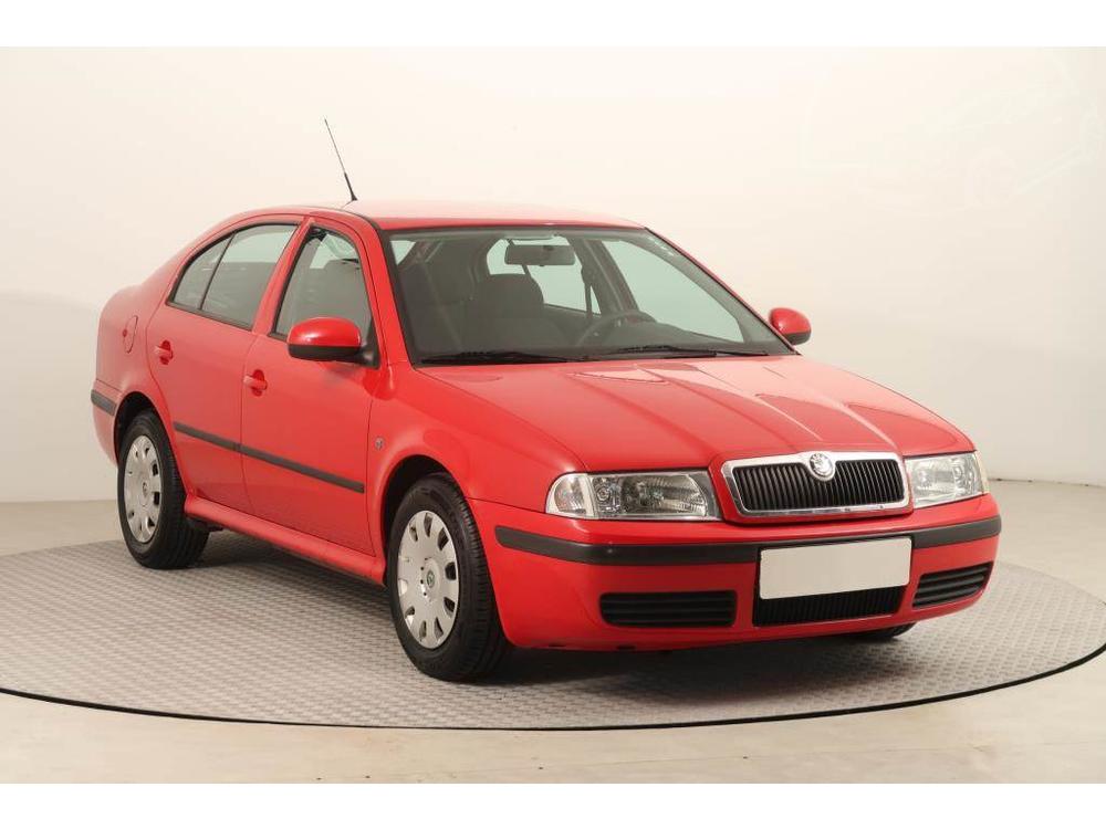 Škoda Octavia 1.6, ČR,2.maj, Serv.kniha