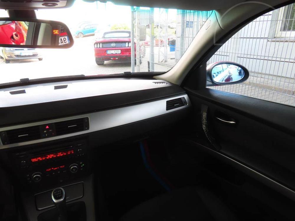 BMW 325 325 i xDrive, 4X4, Serv.kniha