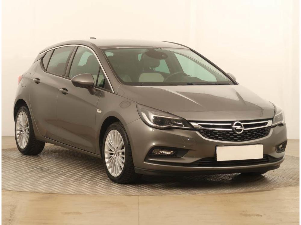 Opel Astra 1.4 T, ČR,2.maj, Navi