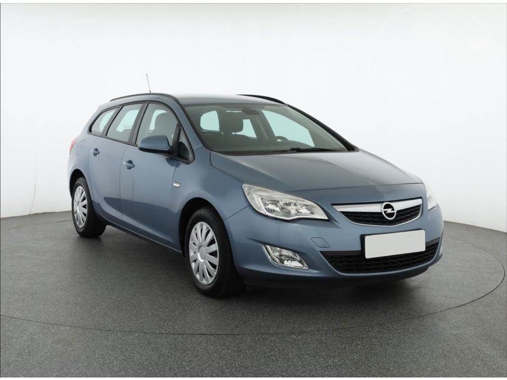 Prodm Opel Astra 1.6 16V, Automatick klima