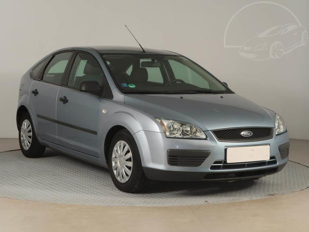 Ford Focus 1.6 16V, nová STK, zamluveno