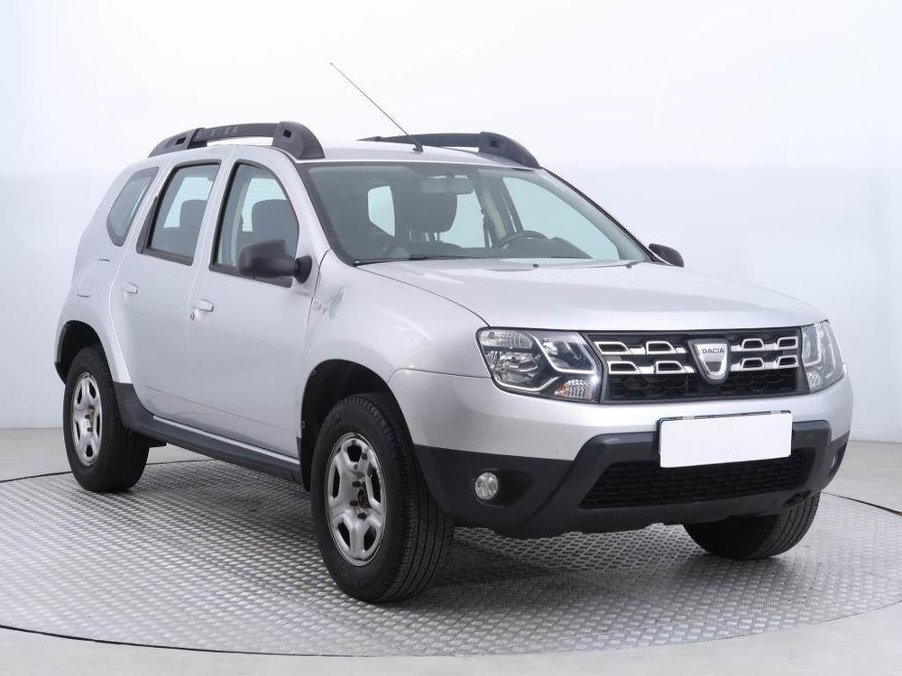 Dacia Duster 1.6 SCe, Arctica, ČR,1.maj