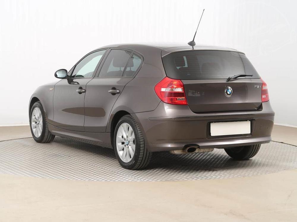 BMW 116 116i, Xenony