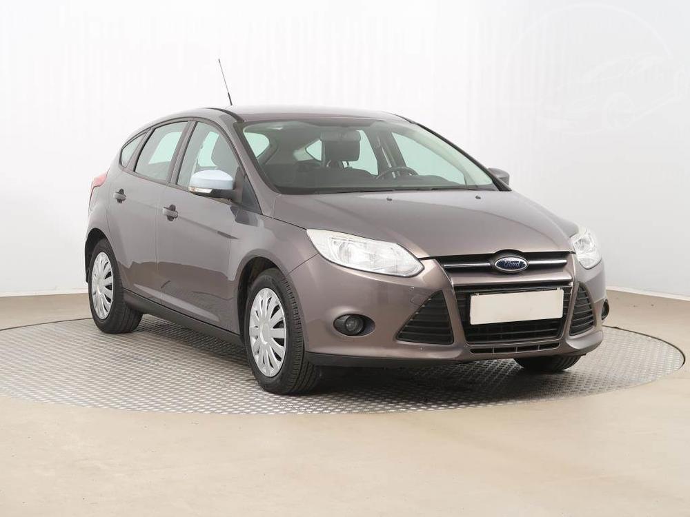 Prodm Ford Focus 1.6 i, R,2.maj, Serv.kniha