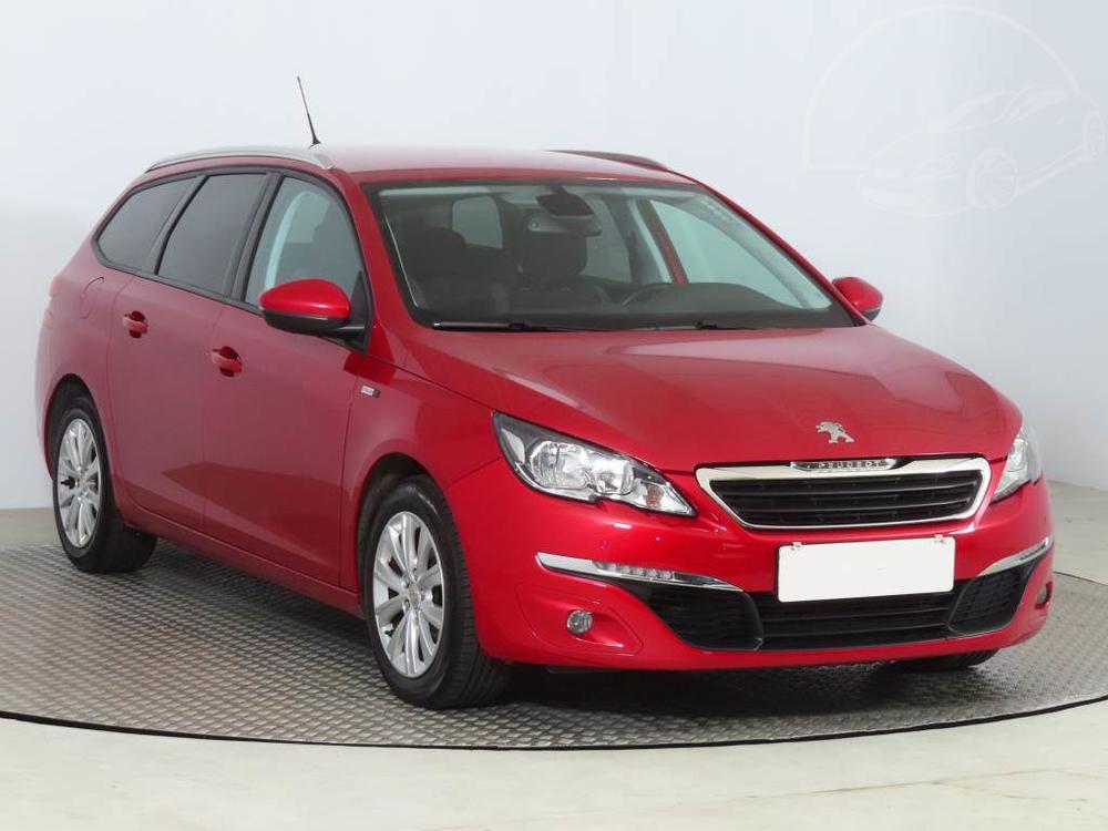 Peugeot 308 1.6 BlueHDi, ČR,1.maj