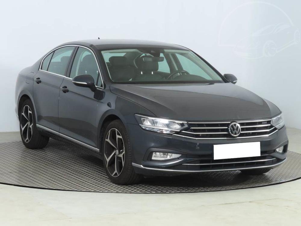 Volkswagen Passat 1.5 TSI, Elegance, Automat, ČR