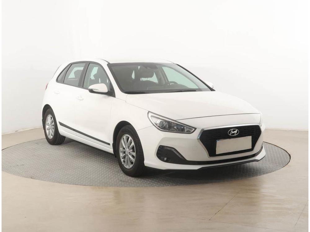 Hyundai i30 1.4 CVVT, Comfort, ČR,1.maj