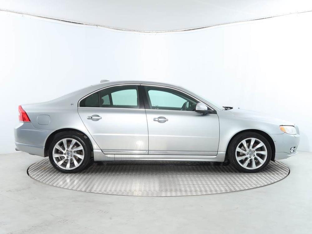 Volvo S80 2.4 D5 AWD, 4X4, Automat