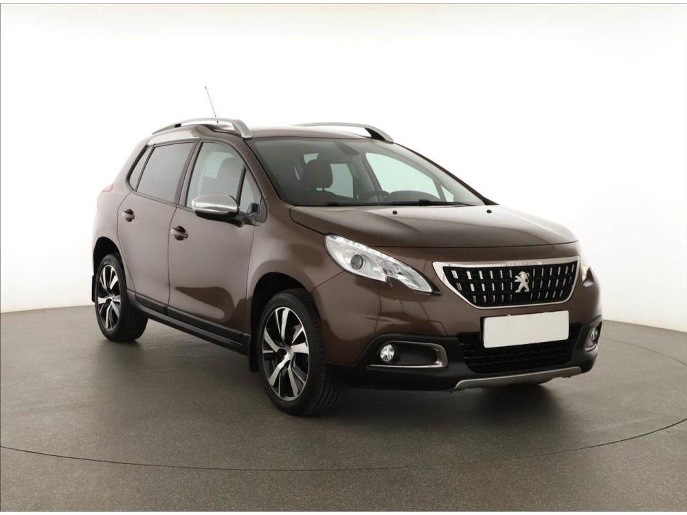 Peugeot 2008 1.6 BlueHDi, ČR,1.maj