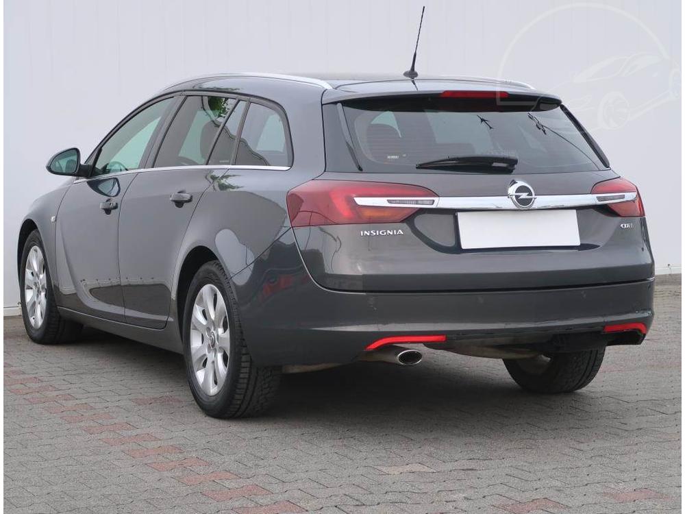 Opel Insignia 2.0 CDTI, Serv.kniha