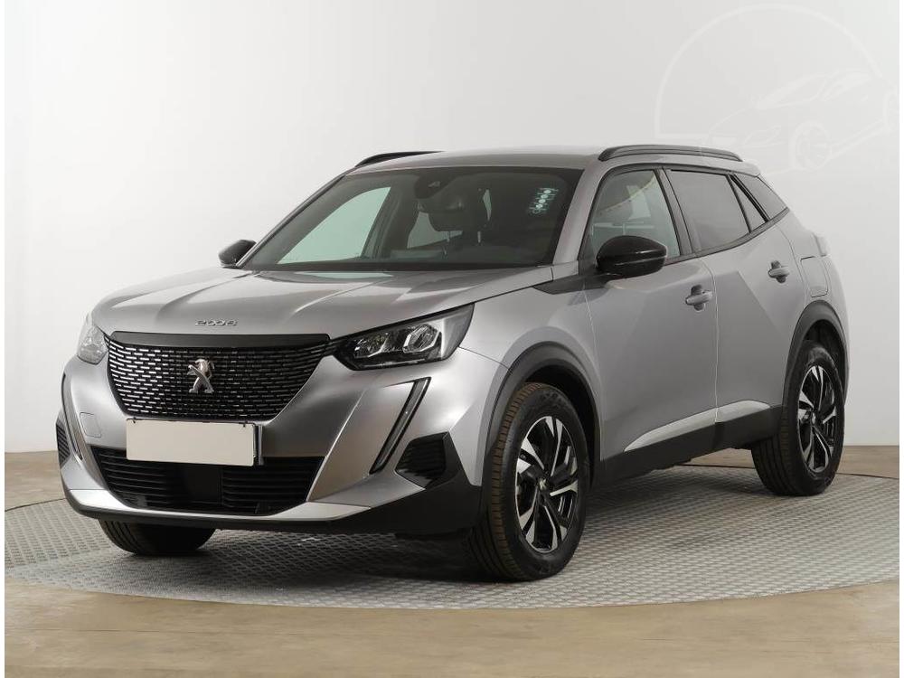 Peugeot 2008 1.2 PureTech, Allure, Automat