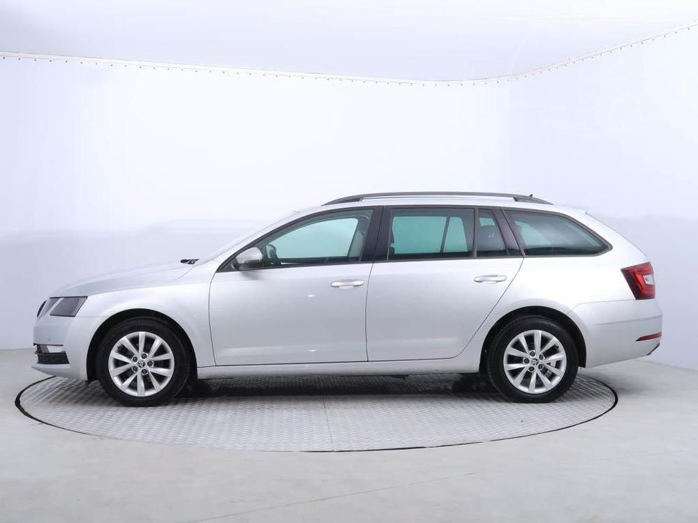 koda Octavia 1.6 TDI, Serv.kniha, Navi