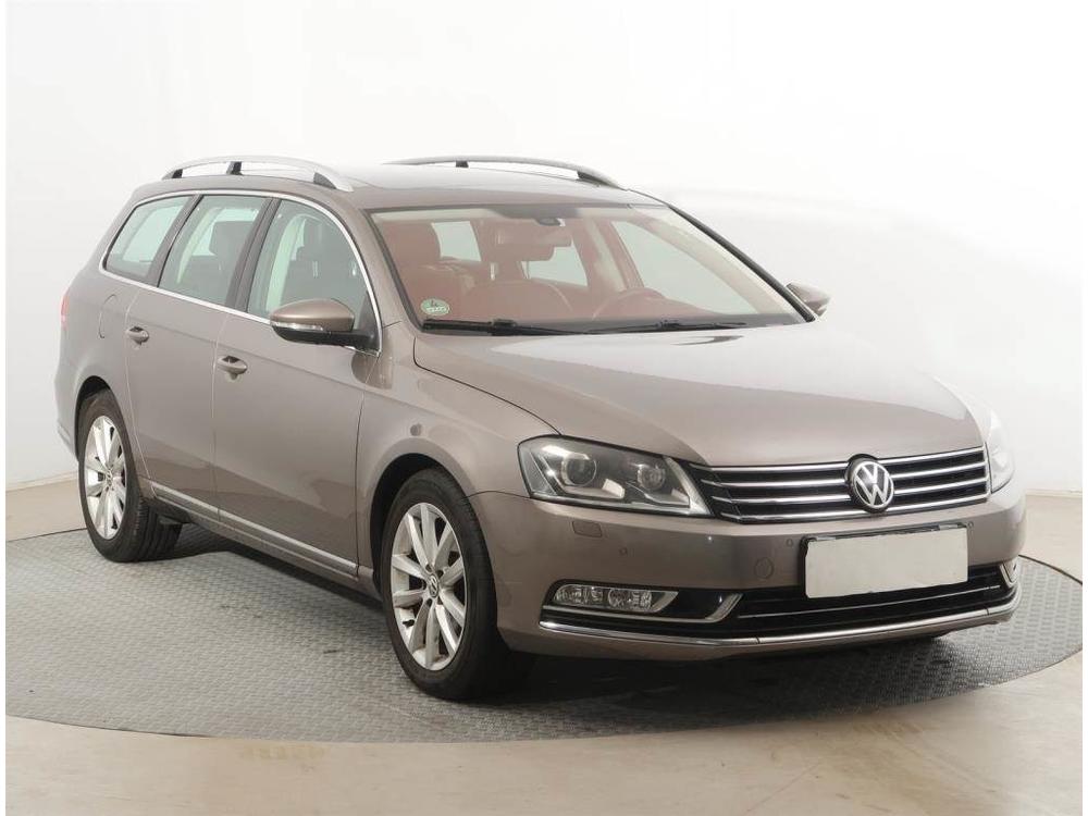 Prodm Volkswagen Passat 2.0 TDI, Serv.kniha