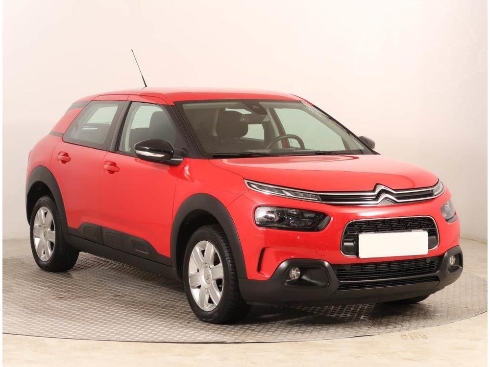 Citroën C4 Cactus 1.2 PureTech, ČR,1.maj