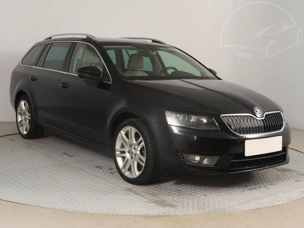 Škoda Octavia 1.6 TDI, Serv.kniha, Kůže