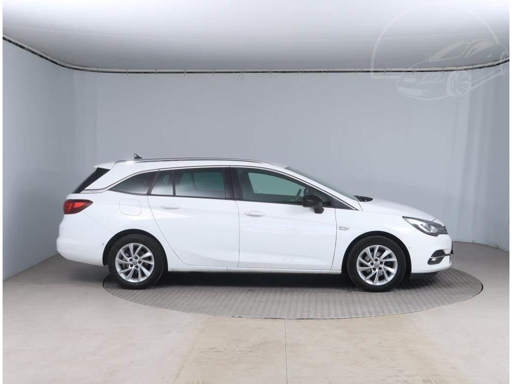 Opel Astra 1.5 CDTI, Elegance, Serv.kniha