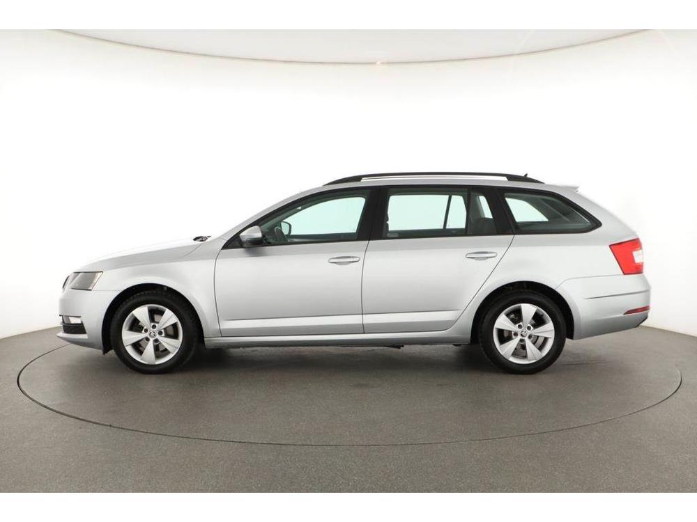 koda Octavia 1.6 TDI, Ambition, R,1.maj