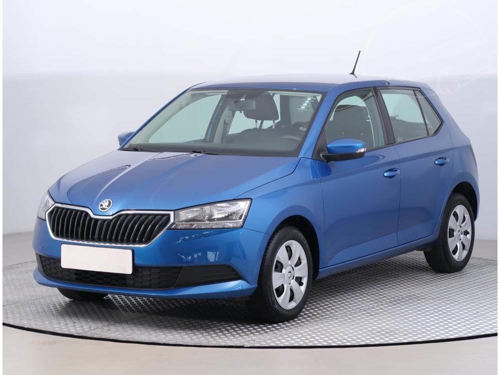 koda Fabia 1.0, R,2.maj, Serv.kniha