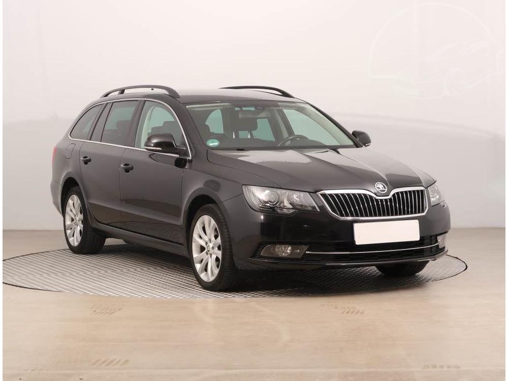 koda Superb 2.0 TDI, 6mst, Serv.kniha