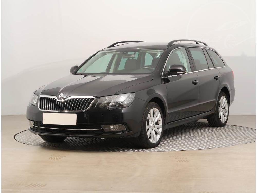 koda Superb 2.0 TDI, 6mst, Serv.kniha